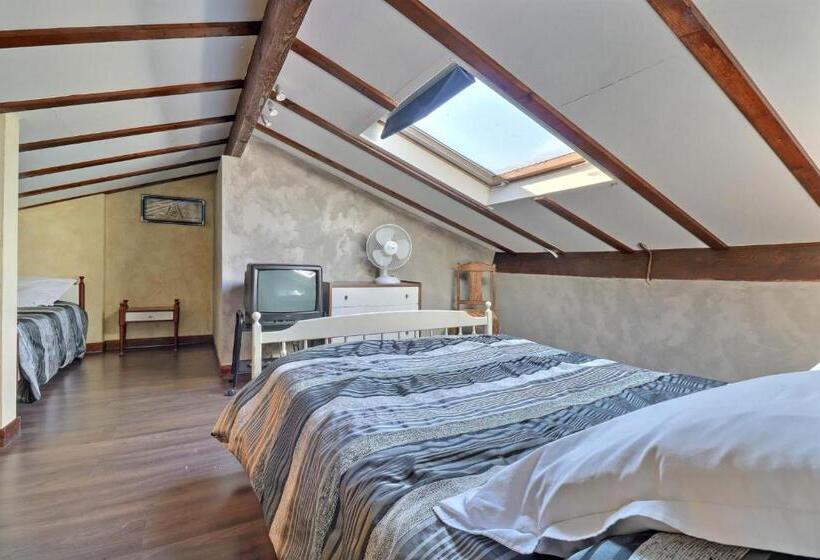 مبيت وإفطار Domaine De Hurlevent