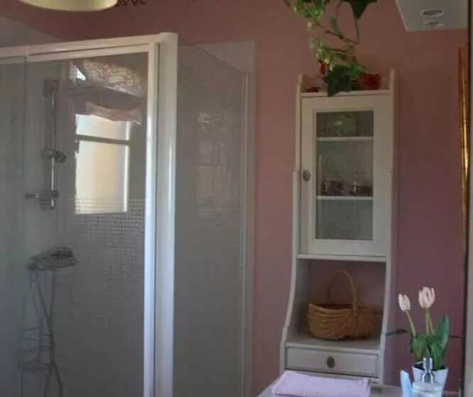Aamiaismajoitus (B&B) La Rolandie Haute