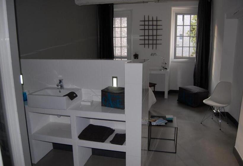 ベッドアンドブレックファースト Le 2