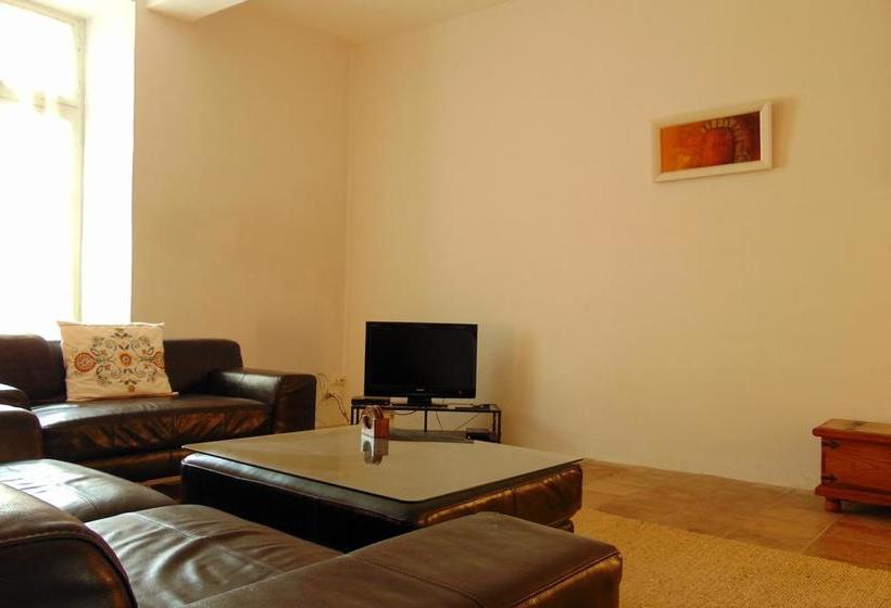 مبيت وإفطار Le Bobo