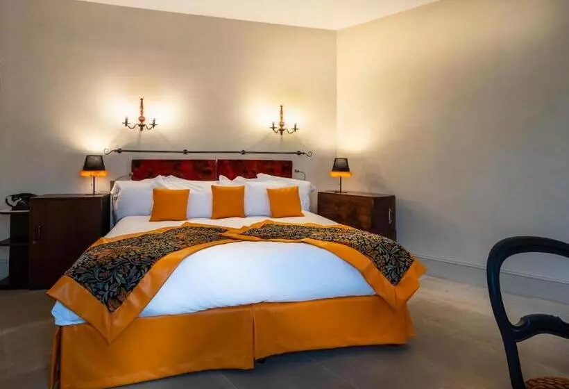 تختخواب و صبحانه Le Clos Violette Et Le 11 D Aglaé Appart Hôtel Design De Luxe