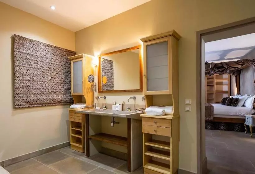 تختخواب و صبحانه Le Clos Violette Et Le 11 D Aglaé Appart Hôtel Design De Luxe
