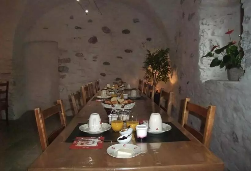 Aamiaismajoitus (B&B) Le Domaine Du Grand Cellier Chambres D'hôtes En Savoie