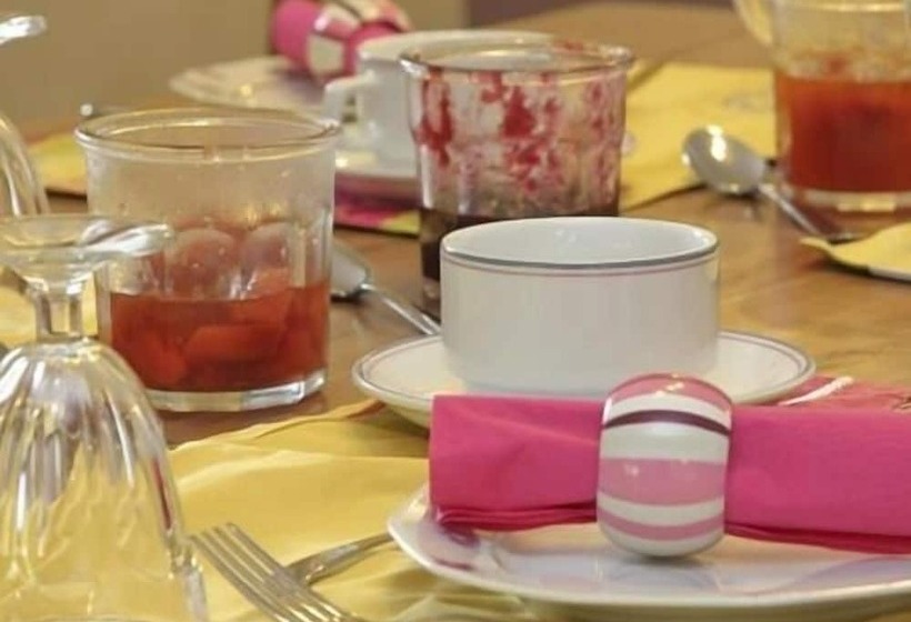 تختخواب و صبحانه Chambres D Hôtes Les Chambres De Mado