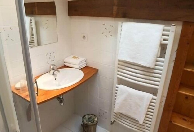 تختخواب و صبحانه Chambres D Hôtes Les Chambres De Mado