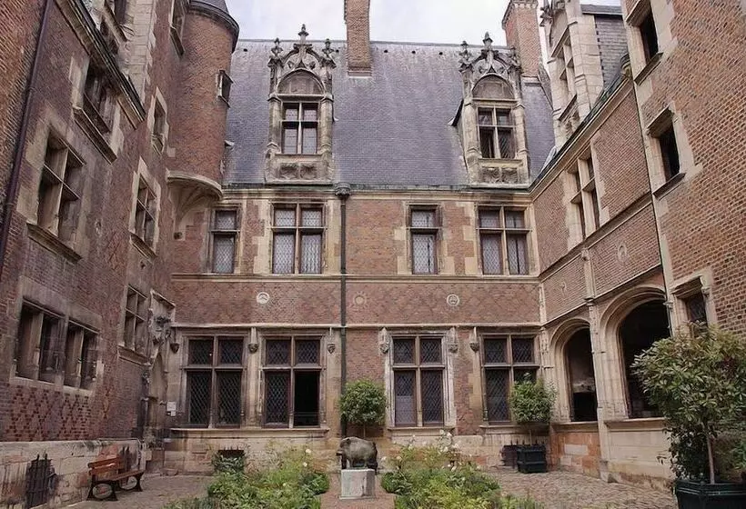 Bed and Breakfast L'oustal