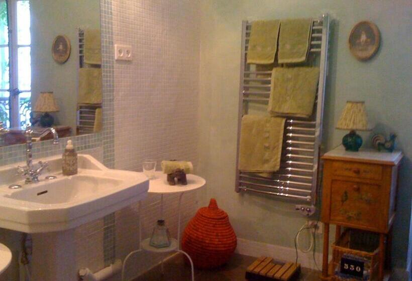 ベッドアンドブレックファースト Maison D'hôtes La Boca