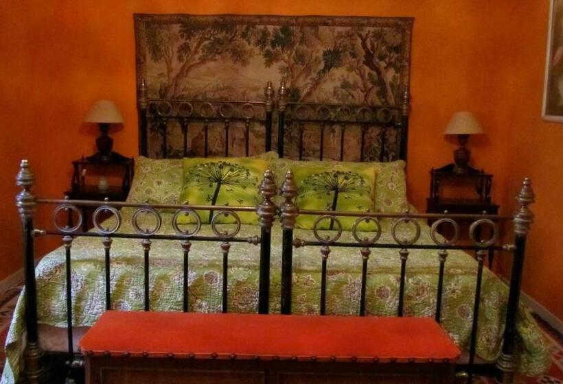 ベッドアンドブレックファースト Maison D'hôtes La Boca