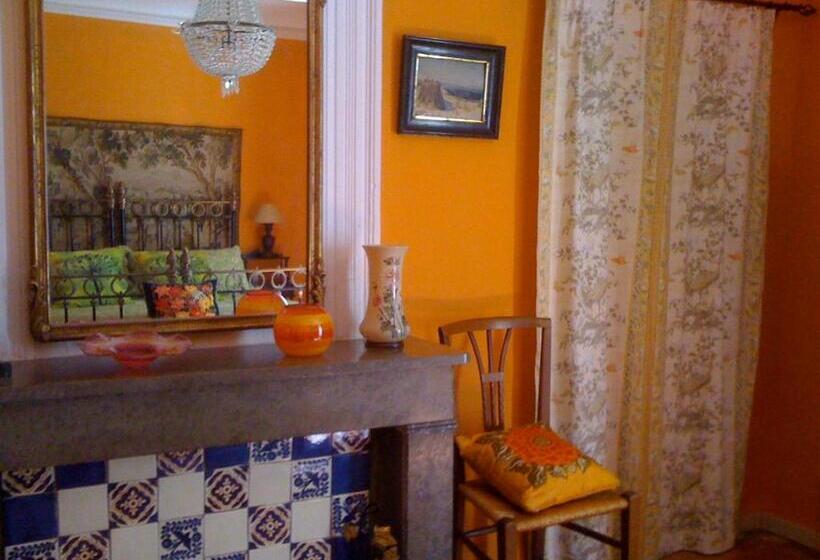 ベッドアンドブレックファースト Maison D'hôtes La Boca