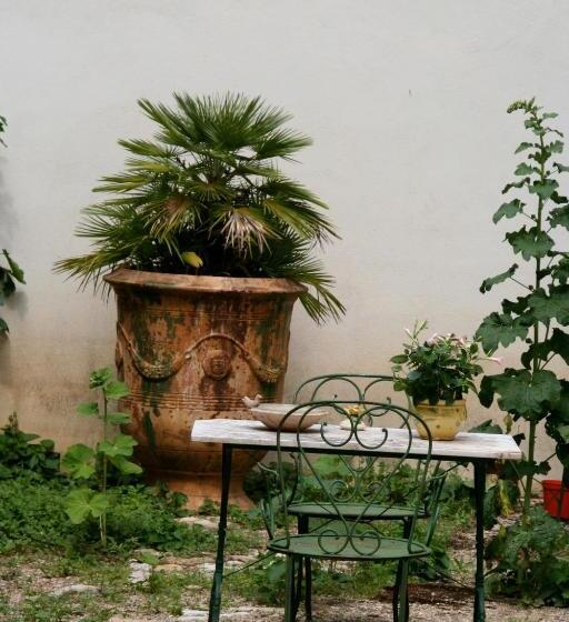 ベッドアンドブレックファースト Maison D'hôtes La Boca