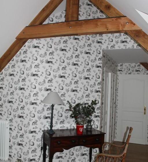 تختخواب و صبحانه Manoir De Kerangosquer