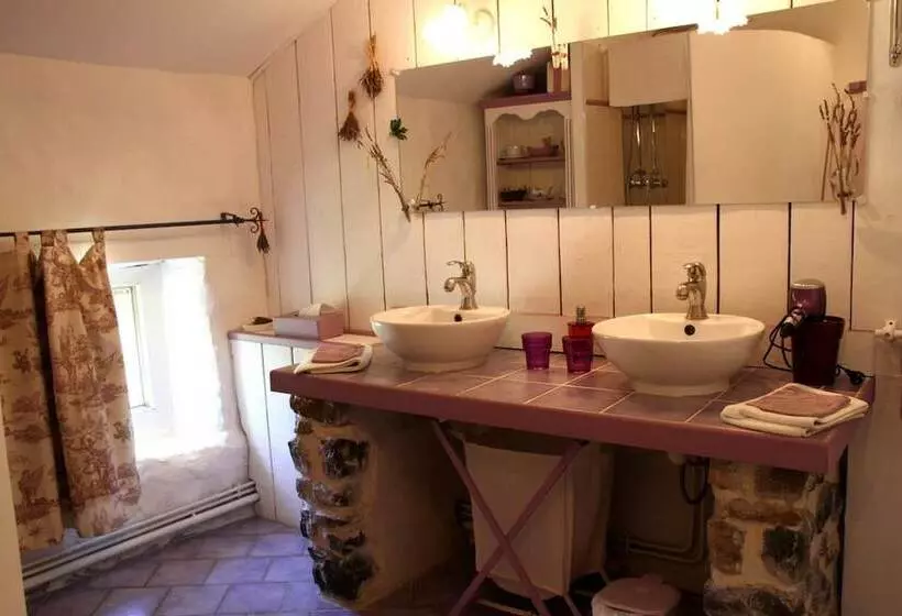 Aamiaismajoitus (B&B) Mas De La Filoselle