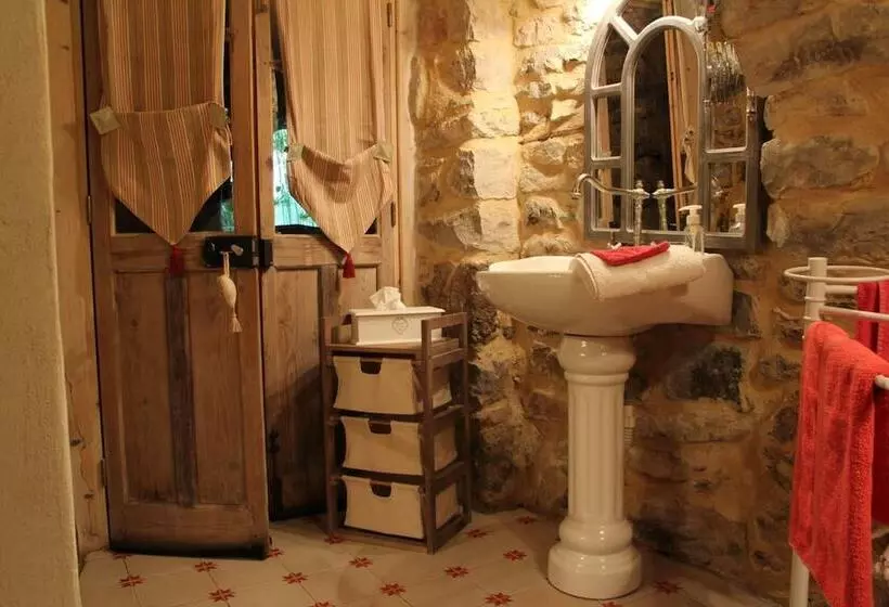 Aamiaismajoitus (B&B) Mas De La Filoselle