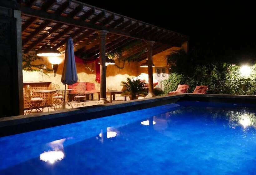 Bed and Breakfast Mas Du Puits D Amour