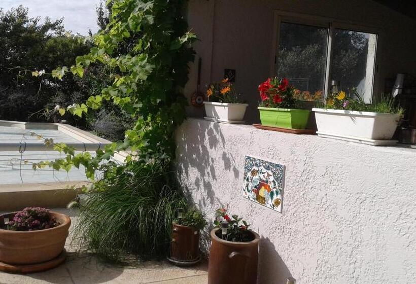 ベッドアンドブレックファースト Michèle Et Didier Lin