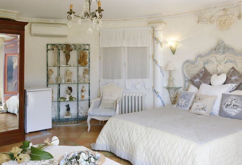 تختخواب و صبحانه Parfum De Roses