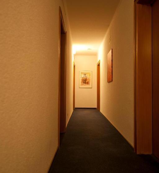 בית מלון כפרי Aux Deux Clefs