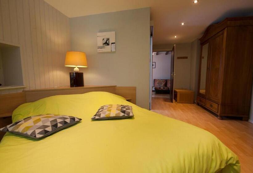 בית מלון כפרי Aux Deux Clefs