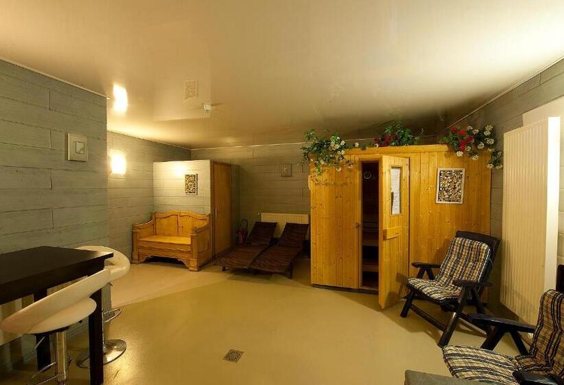 בית מלון כפרי Aux Deux Clefs