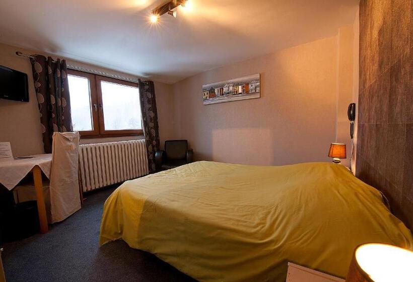 בית מלון כפרי Aux Deux Clefs