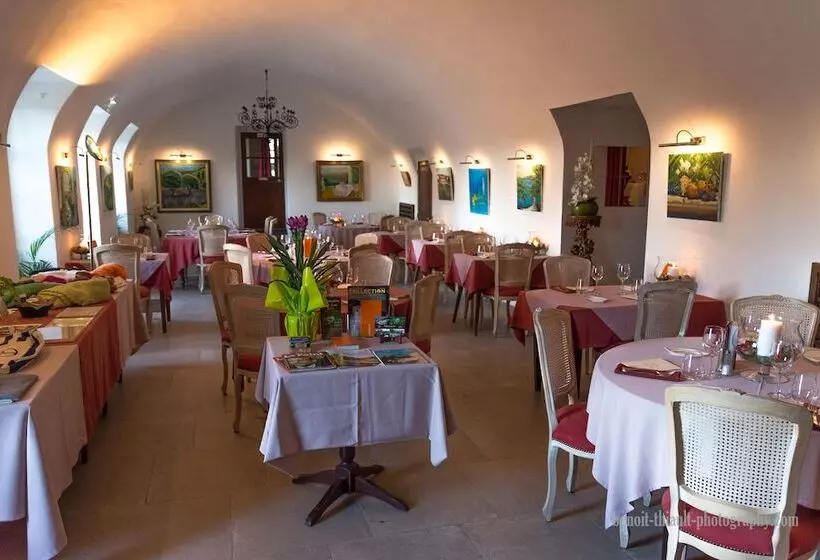 Hotelli Domaine Du Lac   Teritoria