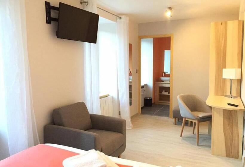 هتل Du Bout Du Monde