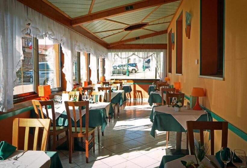 酒店 Logis Hôtel Restaurant Hostellerie De L étoile