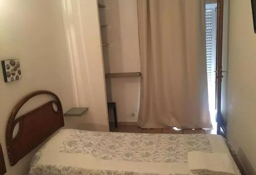 هتل Hôtel Boutique Quai D Azur