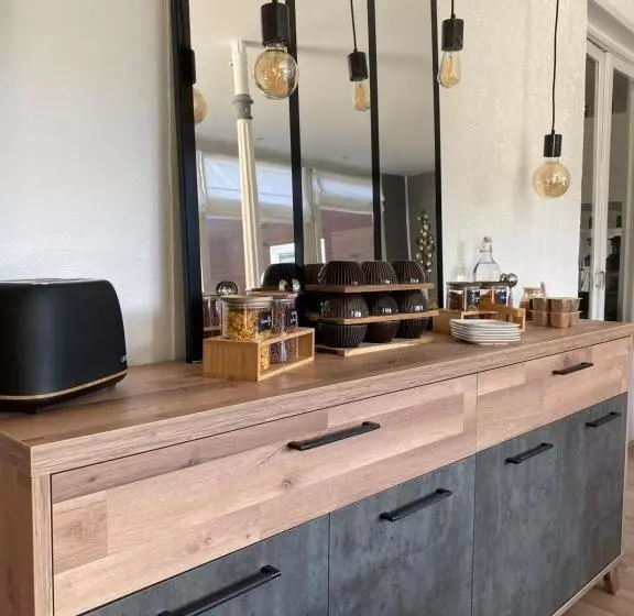 ホテル Hôtel Le Picardy