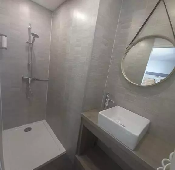 ホテル Hôtel Le Picardy