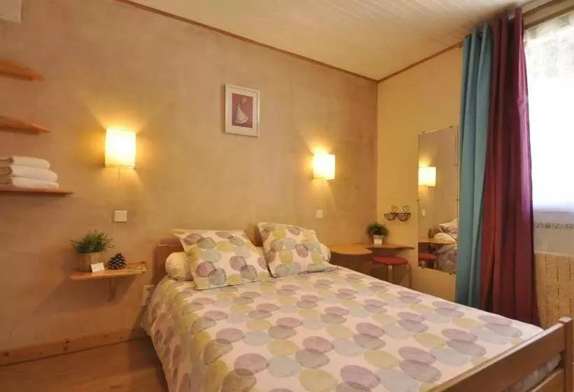 هتل L Edelweiss B&b Chambres D Hôtes