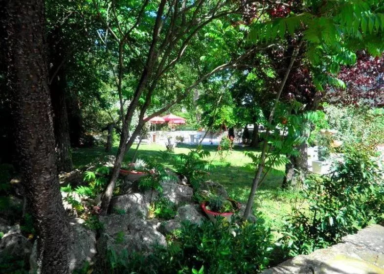 Hotel La Pierre Lys