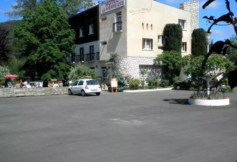 Hotel La Pierre Lys