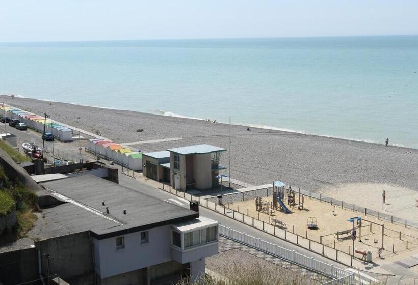 Отель Royal Albion