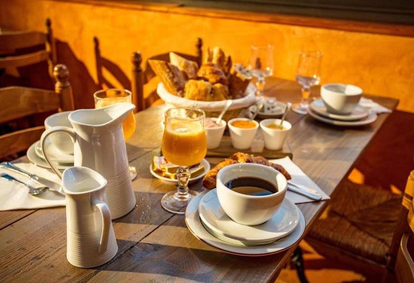 Общежитие Logis Hotel L  Auberge D Uzes