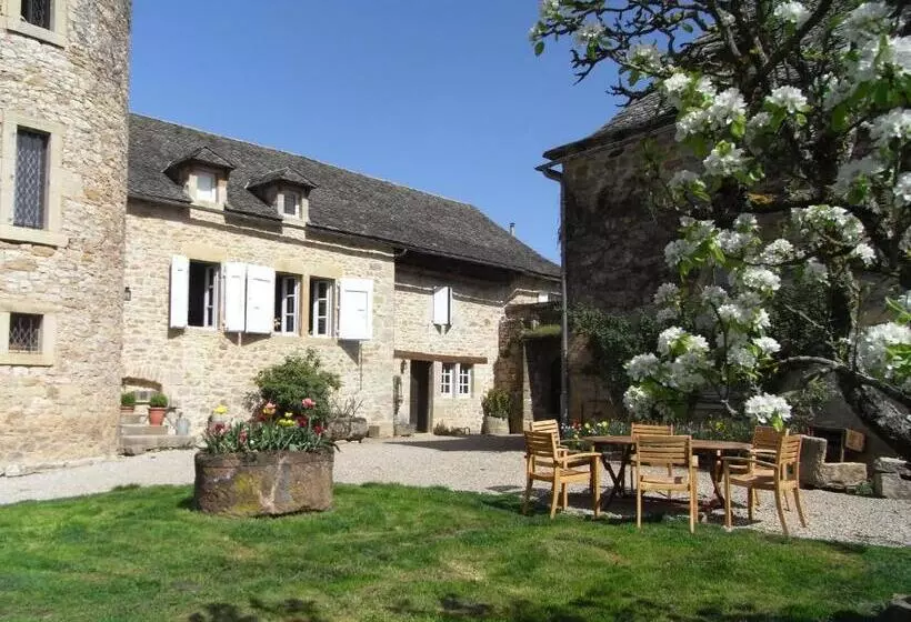 Aamiaismajoitus (B&B) Chambres D'hôtes Du Hameau Les Brunes