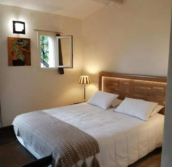 Aamiaismajoitus (B&B) Mas De La Coste