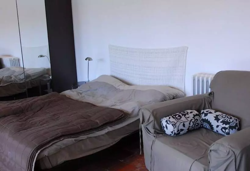 تختخواب و صبحانه Villa Tourelle