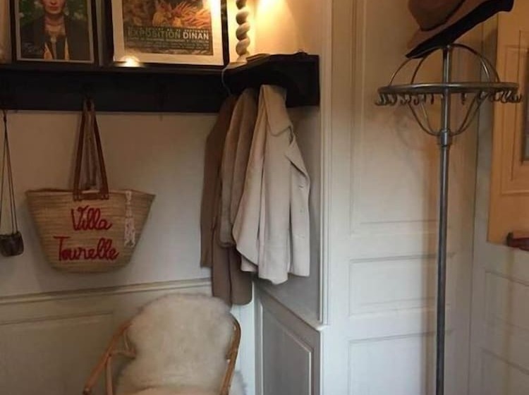 مبيت وإفطار Villa Tourelle