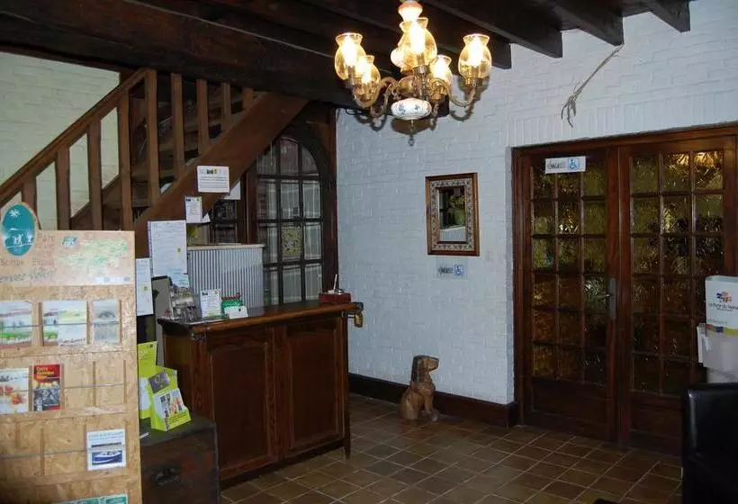Hotelli Auberge Du Bord Des Eaux Demi Pension Assurée Sur Réservation