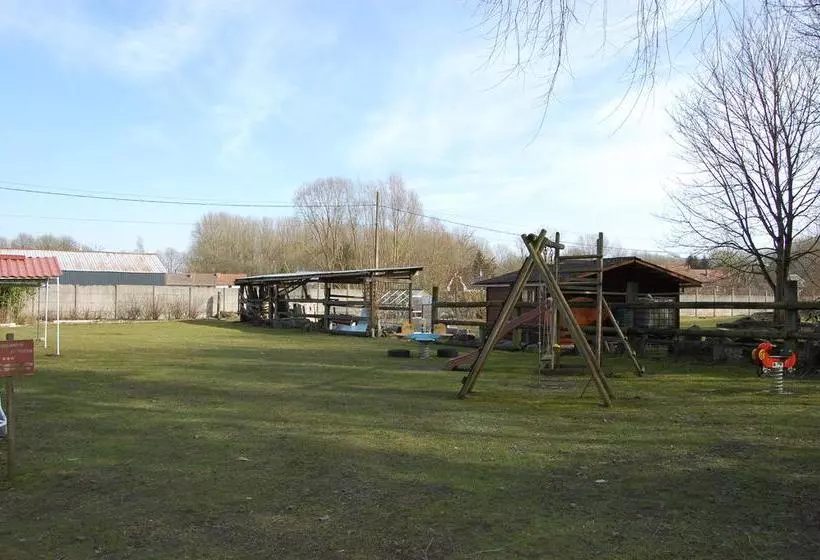 Hotelli Auberge Du Bord Des Eaux Demi Pension Assurée Sur Réservation