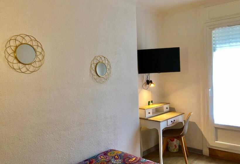 هتل Coliseeverdun Centre Gare Saintroch