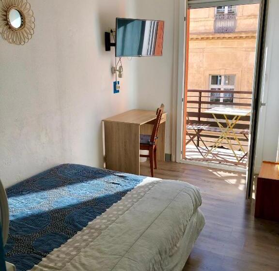 هتل Coliseeverdun Centre Gare Saintroch