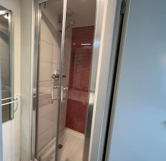 בית מלון כפרי Contact Hôtel Fontenay Le Comte