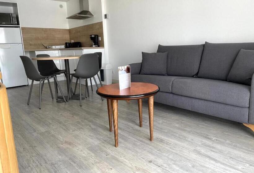 בית מלון כפרי Grand