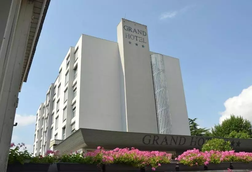 هتل Grand