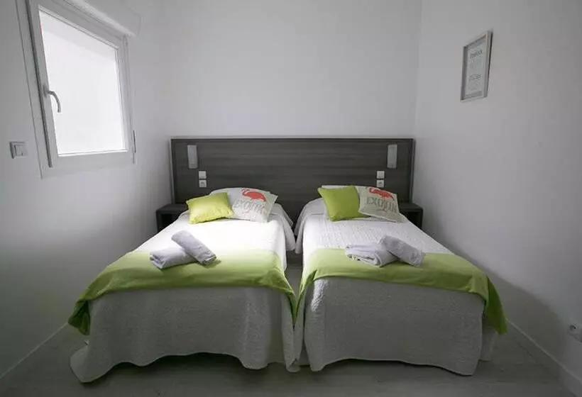 Le Grand Large Bord De Mer Hotel & Appartements