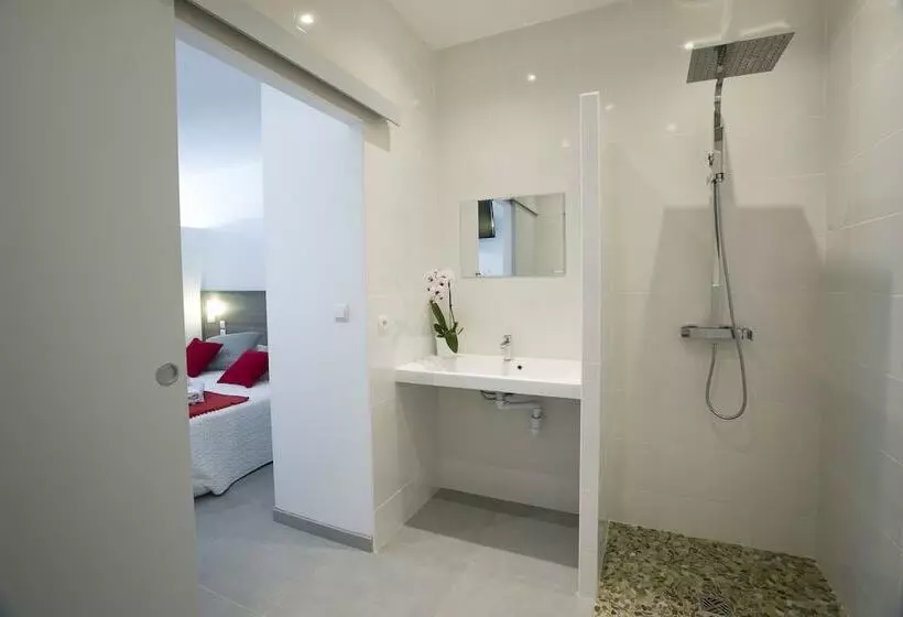 Le Grand Large Bord De Mer Hotel & Appartements