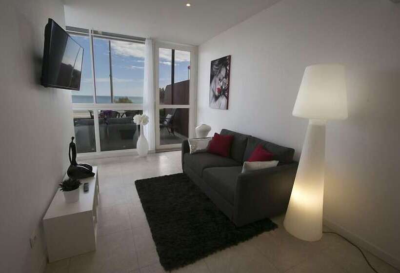 Le Grand Large Bord De Mer Hotel & Appartements