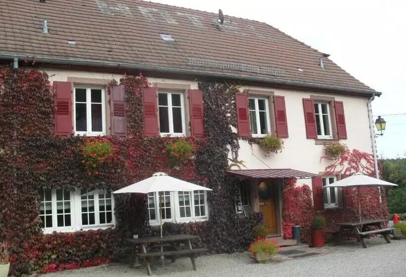 ホテル Hôtel Du Haut Koenigsbourg  Entre Vignes Et Château